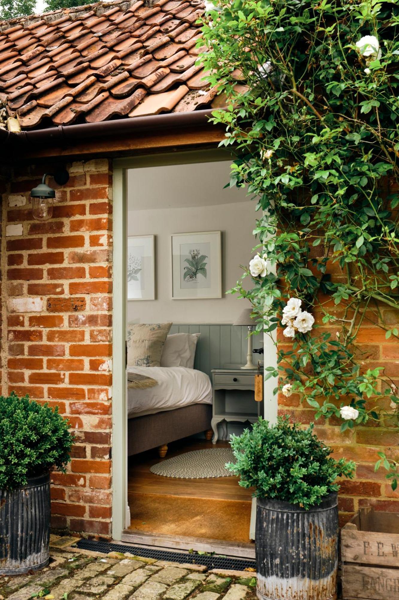 Church Farm B&B Suffolk Great Whelnetham 외부 사진